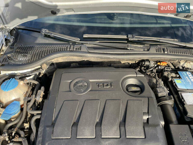 Серый Шкода Октавия, объемом двигателя 1.6 л и пробегом 295 тыс. км за 6800 $, фото 31 на Automoto.ua