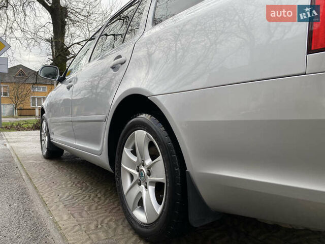 Сірий Шкода Октавія, об'ємом двигуна 1.97 л та пробігом 245 тис. км за 8999 $, фото 13 на Automoto.ua