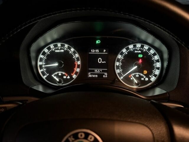 Серый Шкода Октавия, объемом двигателя 1.6 л и пробегом 307 тыс. км за 6300 $, фото 11 на Automoto.ua