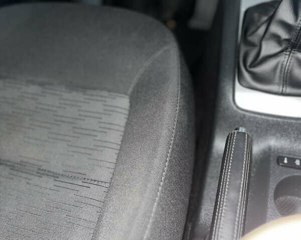 Сірий Шкода Октавія, об'ємом двигуна 1.6 л та пробігом 208 тис. км за 9150 $, фото 67 на Automoto.ua