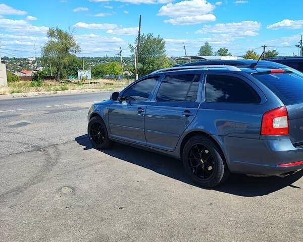 Сірий Шкода Октавія, об'ємом двигуна 2 л та пробігом 284 тис. км за 9800 $, фото 6 на Automoto.ua