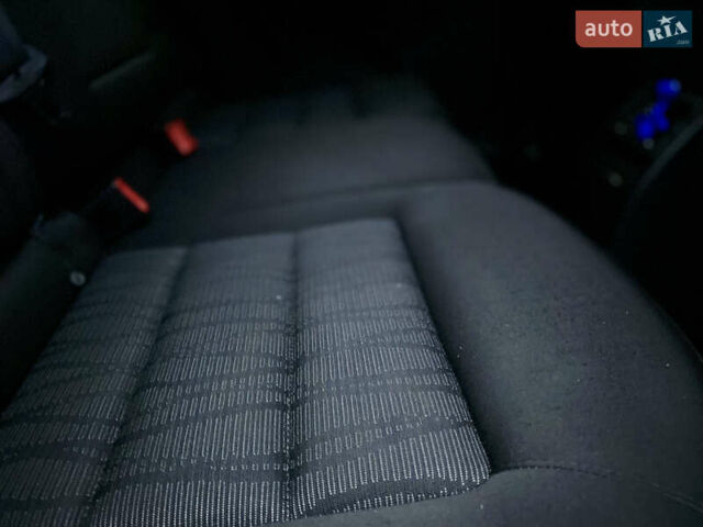 Серый Шкода Октавия, объемом двигателя 1.6 л и пробегом 230 тыс. км за 8300 $, фото 39 на Automoto.ua