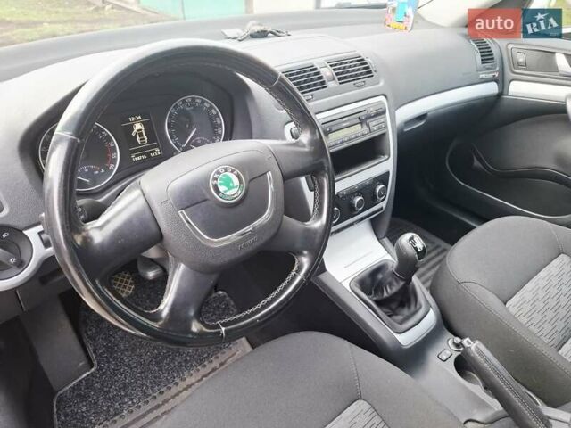 Серый Шкода Октавия, объемом двигателя 1.6 л и пробегом 194 тыс. км за 8350 $, фото 35 на Automoto.ua