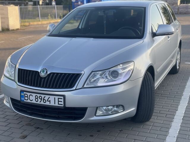 Сірий Шкода Октавія, об'ємом двигуна 1.6 л та пробігом 295 тис. км за 7800 $, фото 11 на Automoto.ua