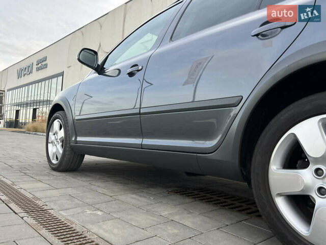 Серый Шкода Октавия, объемом двигателя 2 л и пробегом 211 тыс. км за 13200 $, фото 43 на Automoto.ua