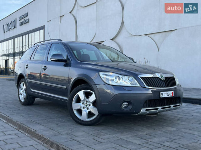 Серый Шкода Октавия, объемом двигателя 2 л и пробегом 211 тыс. км за 13200 $, фото 196 на Automoto.ua