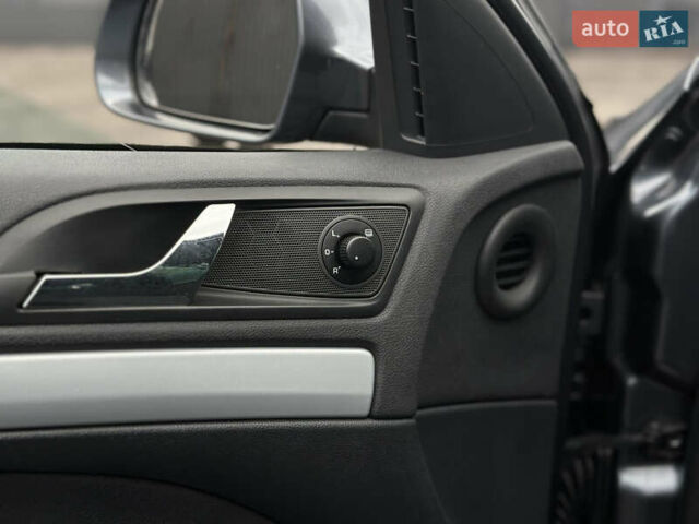 Серый Шкода Октавия, объемом двигателя 1.8 л и пробегом 219 тыс. км за 7799 $, фото 25 на Automoto.ua