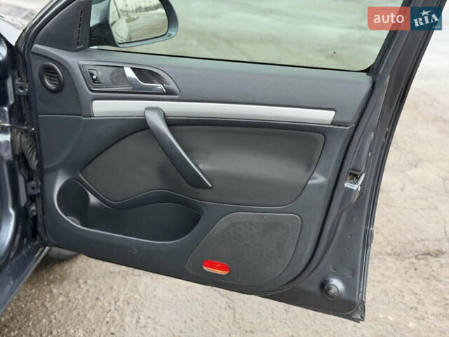 Серый Шкода Октавия, объемом двигателя 1.97 л и пробегом 320 тыс. км за 8400 $, фото 27 на Automoto.ua