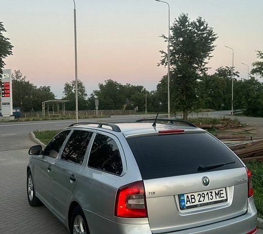Серый Шкода Октавия, объемом двигателя 1.6 л и пробегом 317 тыс. км за 6700 $, фото 35 на Automoto.ua