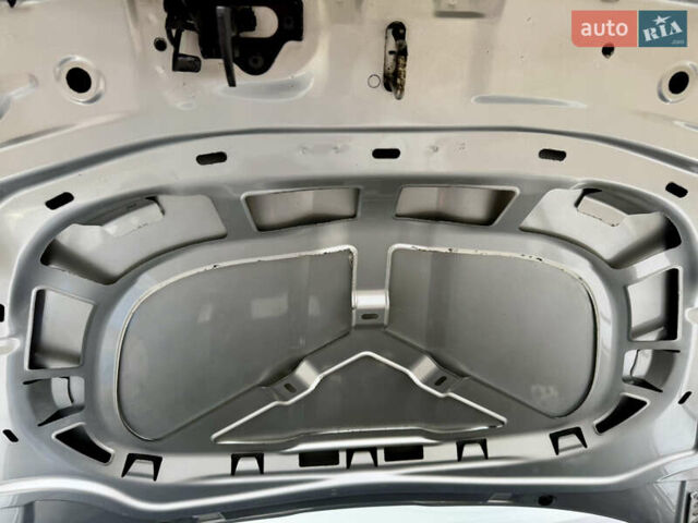 Сірий Шкода Октавія, об'ємом двигуна 1.6 л та пробігом 181 тис. км за 8799 $, фото 35 на Automoto.ua