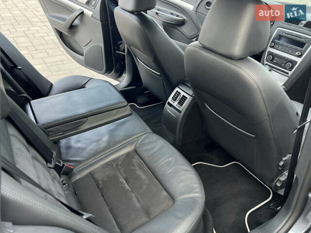 Серый Шкода Октавия, объемом двигателя 2 л и пробегом 211 тыс. км за 12850 $, фото 108 на Automoto.ua