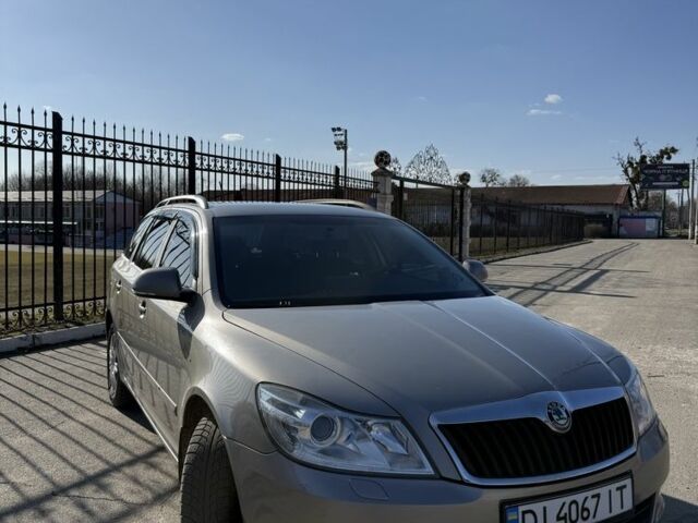 Серый Шкода Октавия, объемом двигателя 1.6 л и пробегом 248 тыс. км за 8300 $, фото 12 на Automoto.ua