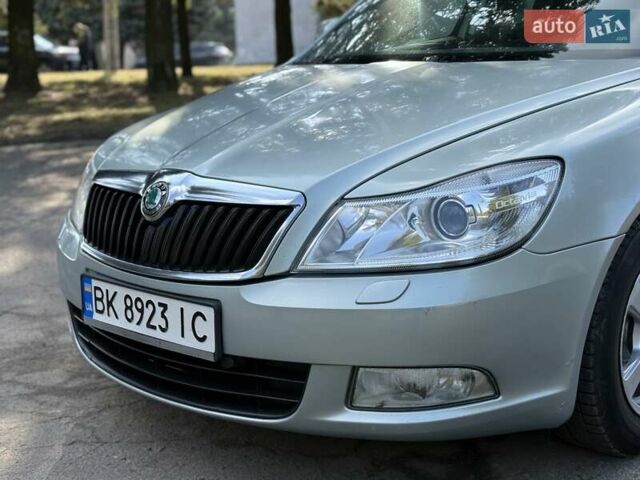 Сірий Шкода Октавія, об'ємом двигуна 1.39 л та пробігом 240 тис. км за 6400 $, фото 5 на Automoto.ua