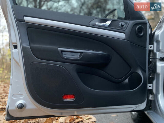 Серый Шкода Октавия, объемом двигателя 1.6 л и пробегом 230 тыс. км за 8300 $, фото 40 на Automoto.ua