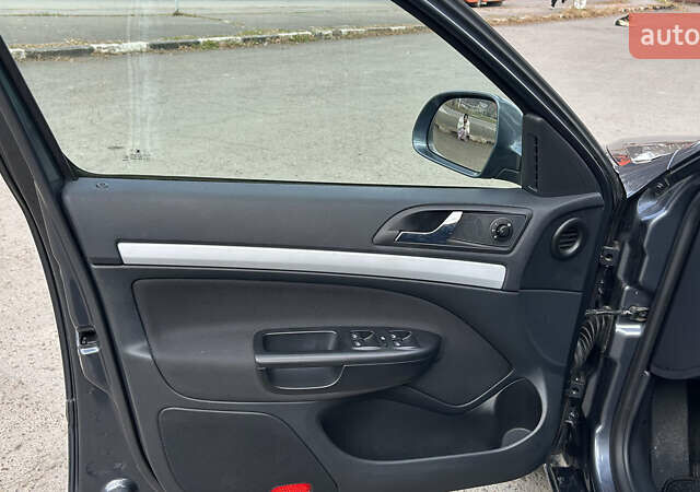 Серый Шкода Октавия, объемом двигателя 1.2 л и пробегом 209 тыс. км за 6200 $, фото 14 на Automoto.ua