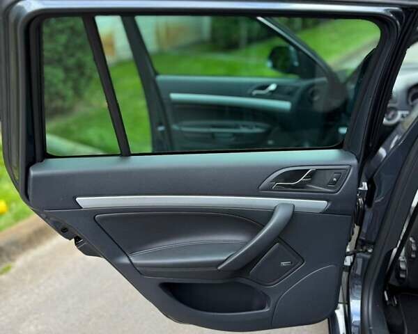 Серый Шкода Октавия, объемом двигателя 0 л и пробегом 177 тыс. км за 11850 $, фото 45 на Automoto.ua