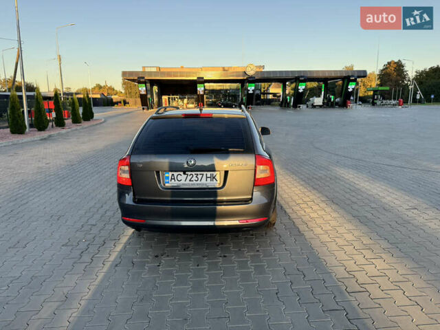 Серый Шкода Октавия, объемом двигателя 1.6 л и пробегом 259 тыс. км за 8800 $, фото 3 на Automoto.ua