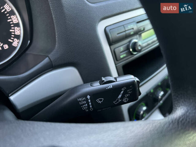 Сірий Шкода Октавія, об'ємом двигуна 1.39 л та пробігом 267 тис. км за 7400 $, фото 26 на Automoto.ua