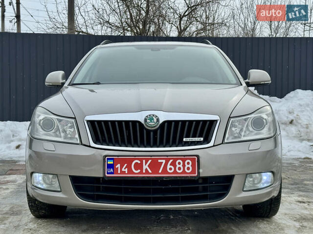 Серый Шкода Октавия, объемом двигателя 2 л и пробегом 278 тыс. км за 8850 $, фото 13 на Automoto.ua