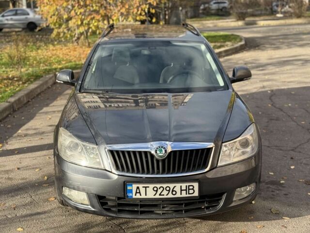 Сірий Шкода Октавія, об'ємом двигуна 1.6 л та пробігом 228 тис. км за 7900 $, фото 16 на Automoto.ua