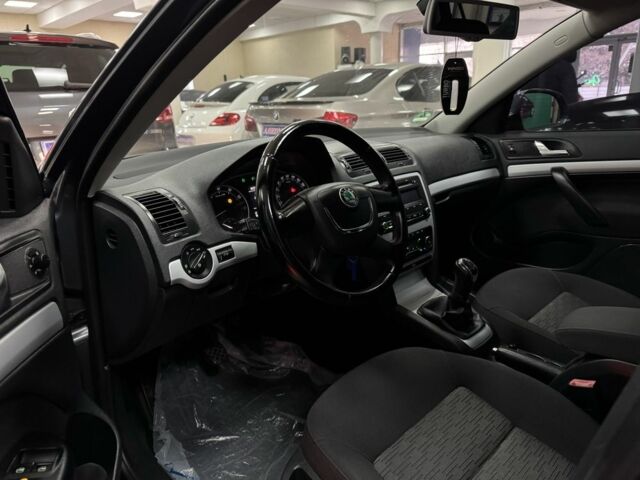 Сірий Шкода Октавія, об'ємом двигуна 1.4 л та пробігом 189 тис. км за 7600 $, фото 11 на Automoto.ua
