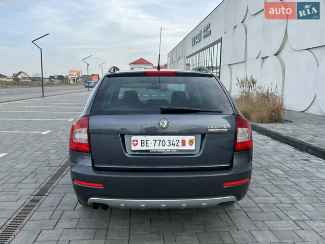 Серый Шкода Октавия, объемом двигателя 2 л и пробегом 211 тыс. км за 13200 $, фото 9 на Automoto.ua