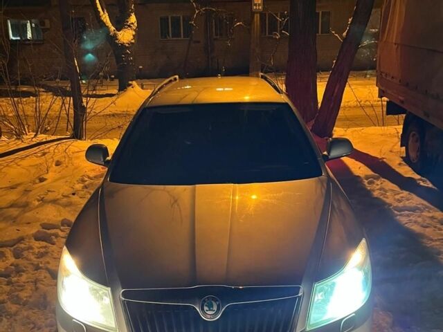 Серый Шкода Октавия, объемом двигателя 2 л и пробегом 350 тыс. км за 8500 $, фото 19 на Automoto.ua