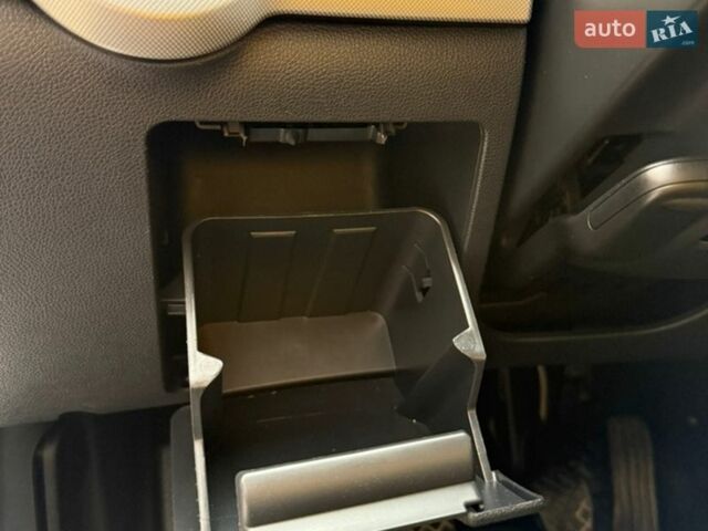 Серый Шкода Октавия, объемом двигателя 1.99 л и пробегом 241 тыс. км за 9350 $, фото 74 на Automoto.ua