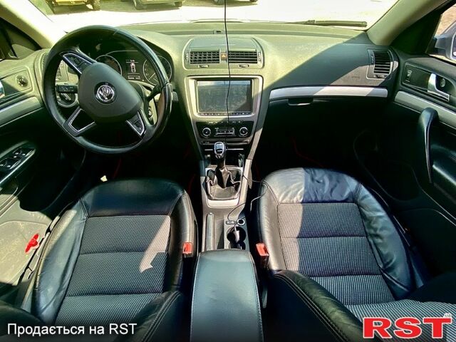 Сірий Шкода Октавія, об'ємом двигуна 1.8 л та пробігом 233 тис. км за 6800 $, фото 6 на Automoto.ua