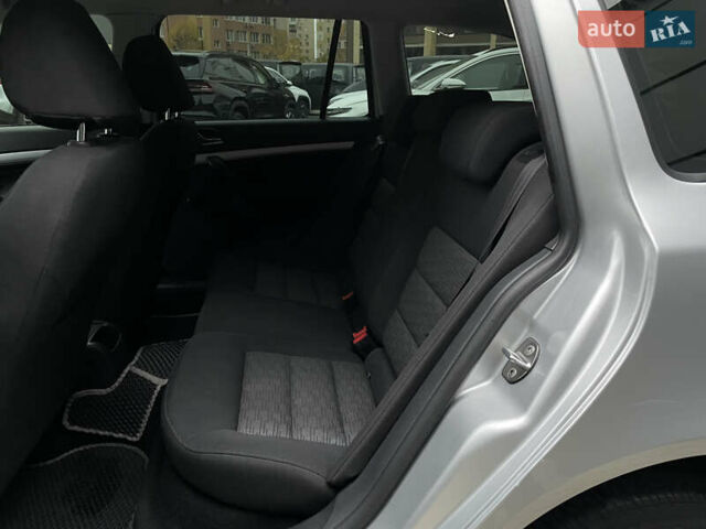 Сірий Шкода Октавія, об'ємом двигуна 1.8 л та пробігом 250 тис. км за 6999 $, фото 16 на Automoto.ua