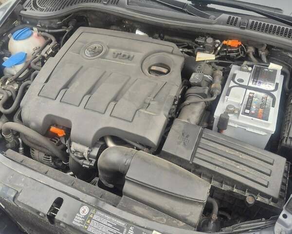 Сірий Шкода Октавія, об'ємом двигуна 1.6 л та пробігом 271 тис. км за 7900 $, фото 17 на Automoto.ua