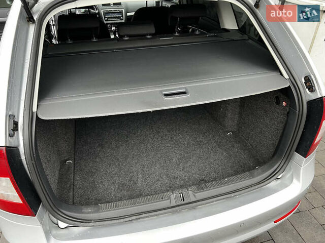 Сірий Шкода Октавія, об'ємом двигуна 1.8 л та пробігом 209 тис. км за 8500 $, фото 13 на Automoto.ua