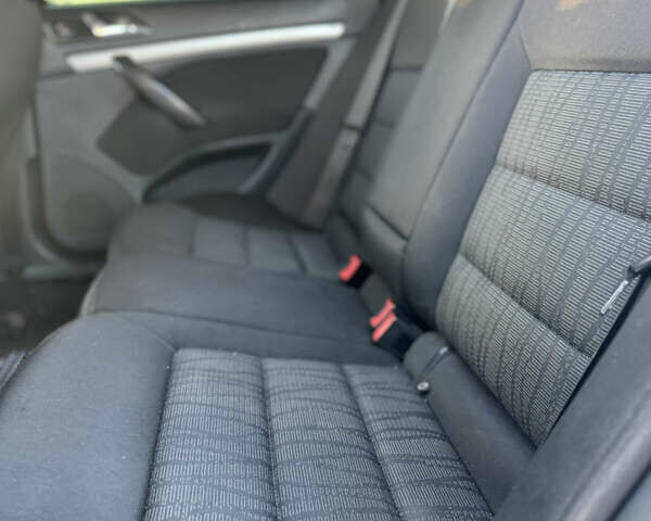 Серый Шкода Октавия, объемом двигателя 1.4 л и пробегом 250 тыс. км за 5000 $, фото 12 на Automoto.ua