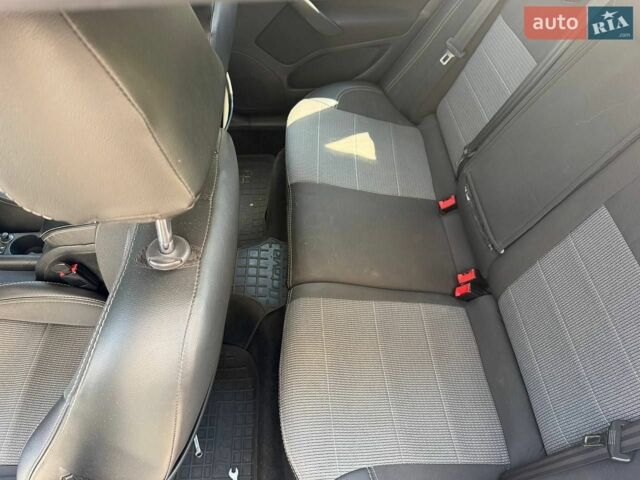 Серый Шкода Октавия, объемом двигателя 1.6 л и пробегом 277 тыс. км за 7900 $, фото 7 на Automoto.ua