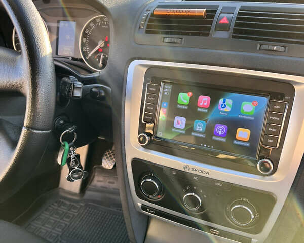 Сірий Шкода Октавія, об'ємом двигуна 1.6 л та пробігом 260 тис. км за 8400 $, фото 20 на Automoto.ua