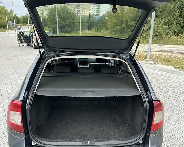 Серый Шкода Октавия, объемом двигателя 1.6 л и пробегом 231 тыс. км за 6850 $, фото 14 на Automoto.ua