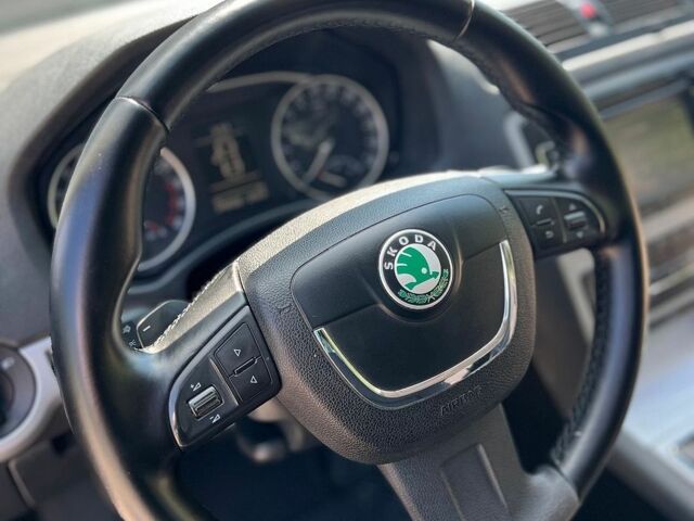 Сірий Шкода Октавія, об'ємом двигуна 1.99 л та пробігом 279 тис. км за 8888 $, фото 34 на Automoto.ua