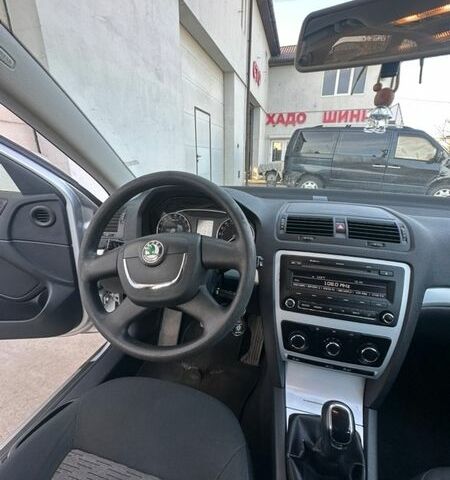 Сірий Шкода Октавія, об'ємом двигуна 1.6 л та пробігом 295 тис. км за 8550 $, фото 7 на Automoto.ua