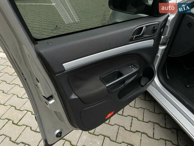 Сірий Шкода Октавія, об'ємом двигуна 1.8 л та пробігом 250 тис. км за 6999 $, фото 9 на Automoto.ua