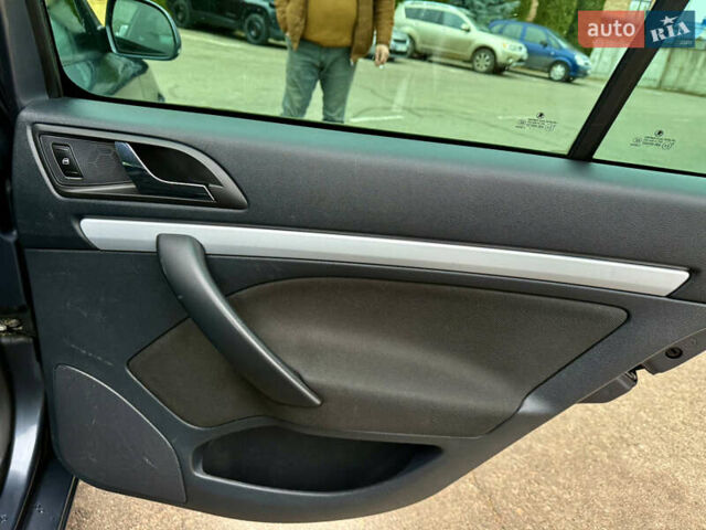 Серый Шкода Октавия, объемом двигателя 1.4 л и пробегом 181 тыс. км за 5999 $, фото 19 на Automoto.ua