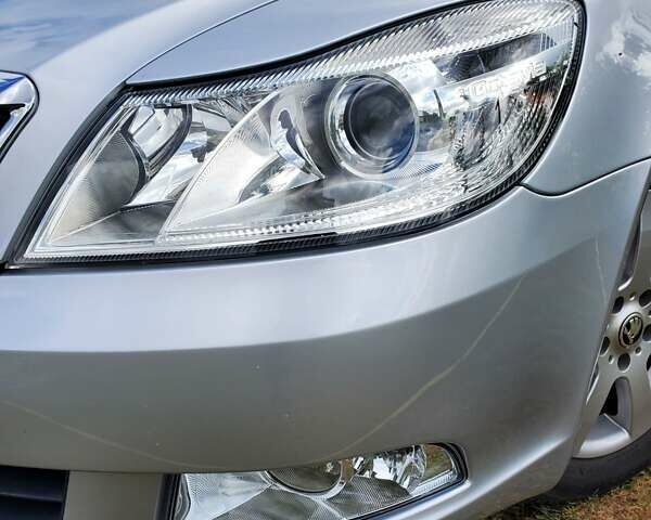 Сірий Шкода Октавія, об'ємом двигуна 1.6 л та пробігом 230 тис. км за 8500 $, фото 12 на Automoto.ua