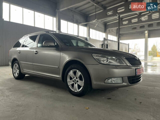 Сірий Шкода Октавія, об'ємом двигуна 1.6 л та пробігом 208 тис. км за 9150 $, фото 15 на Automoto.ua