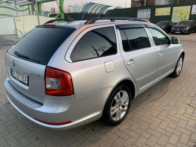 Шкода Октавия 2011 в Хмельницком на Automoto.ua Серый Шкода Октавия, объемом двигателя 1.6 л и пробегом 286 тыс. км за 8200 $, фото 1 на Automoto.ua