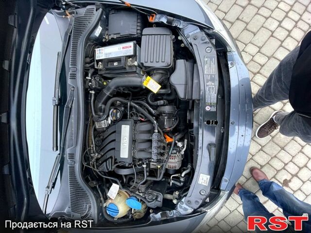 Серый Шкода Октавия, объемом двигателя 1.6 л и пробегом 270 тыс. км за 9000 $, фото 6 на Automoto.ua