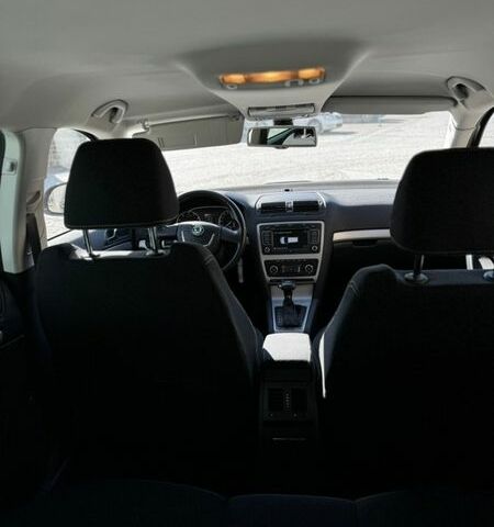 Серый Шкода Октавия, объемом двигателя 1.8 л и пробегом 130 тыс. км за 8250 $, фото 20 на Automoto.ua