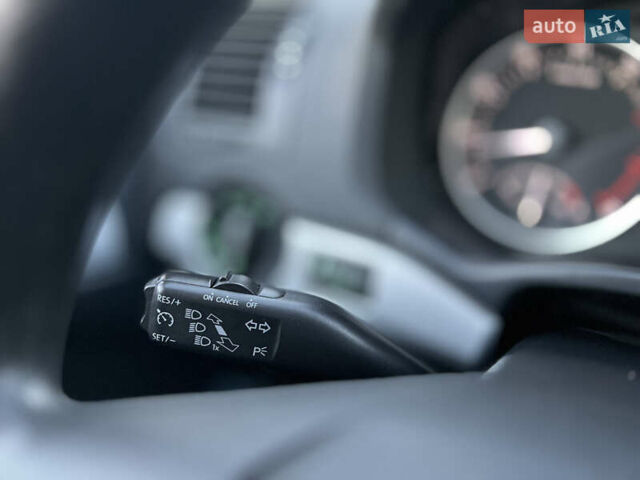 Сірий Шкода Октавія, об'ємом двигуна 1.39 л та пробігом 267 тис. км за 7400 $, фото 25 на Automoto.ua