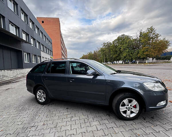 Серый Шкода Октавия, объемом двигателя 1.8 л и пробегом 175 тыс. км за 8700 $, фото 4 на Automoto.ua