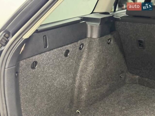 Серый Шкода Октавия, объемом двигателя 2 л и пробегом 217 тыс. км за 10750 $, фото 59 на Automoto.ua