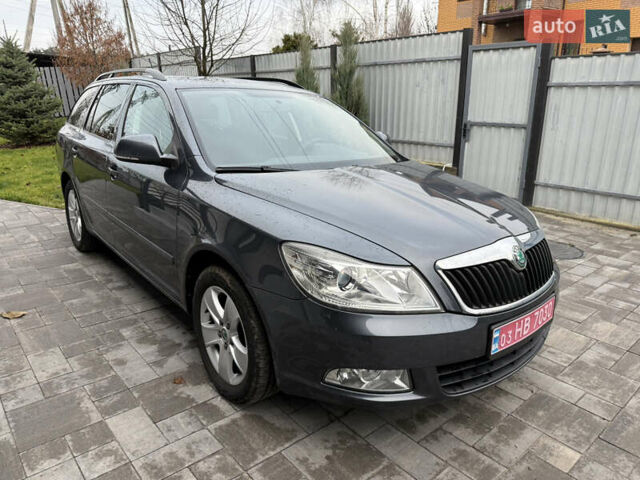 Серый Шкода Октавия, объемом двигателя 1.4 л и пробегом 194 тыс. км за 8300 $, фото 1 на Automoto.ua