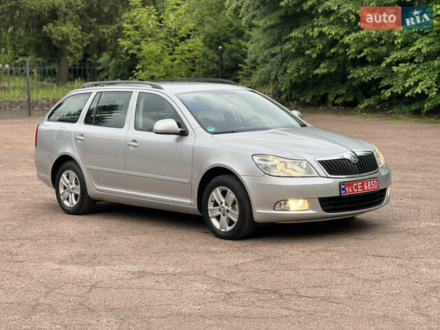 Серый Шкода Октавия, объемом двигателя 1.6 л и пробегом 266 тыс. км за 8599 $, фото 8 на Automoto.ua